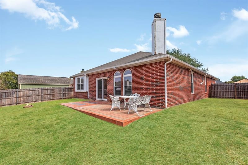 104 Bullava Court, Crowley TX 76036 - Photo 28