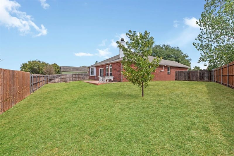 104 Bullava Court, Crowley TX 76036 - Photo 29