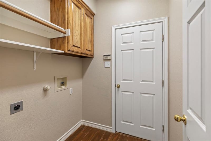 104 Bullava Court, Crowley TX 76036 - Photo 25