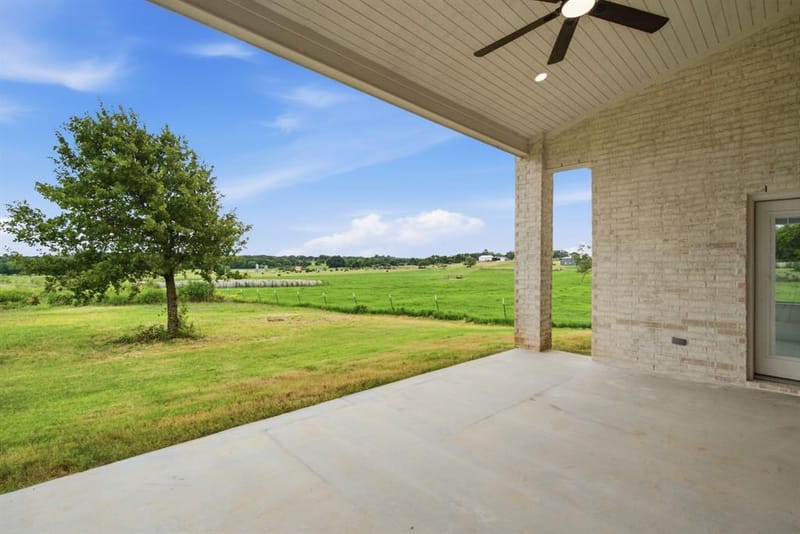 672 Jennings Lane, Azle TX 76020 - Photo 23