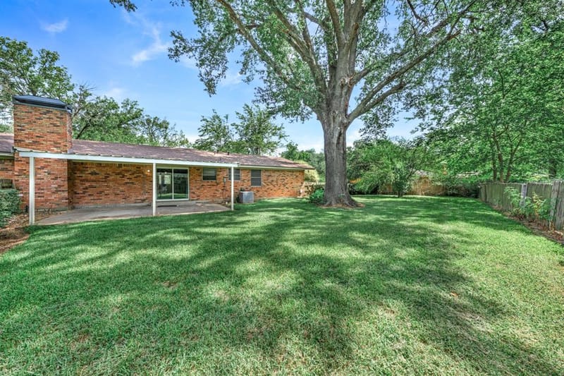 300 Merrell Drive, Sulphur Springs TX 75482 - Photo 6