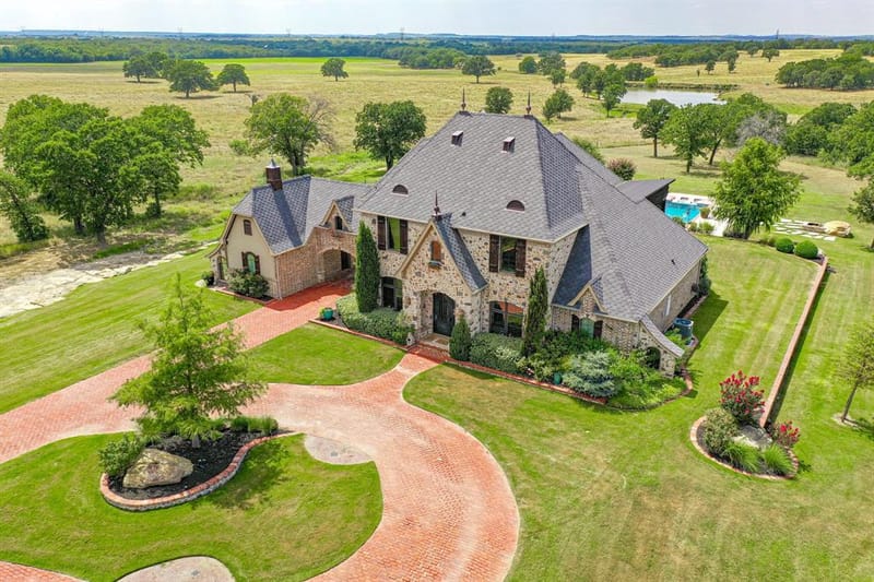 354 Ballpark Way, Jacksboro TX 76458 - Photo 6