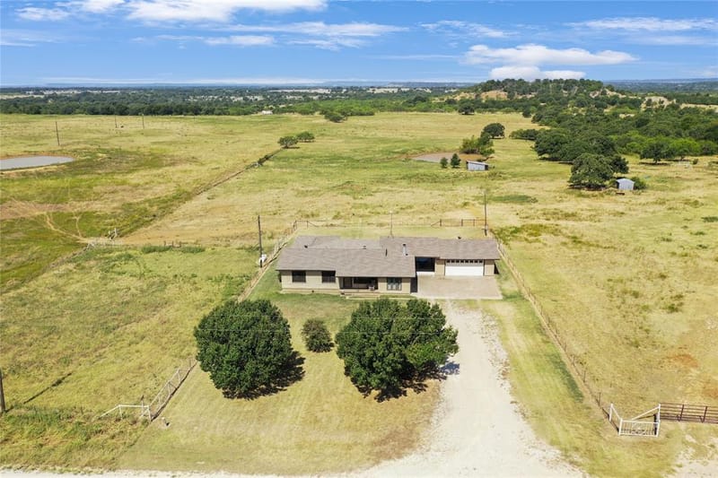 6551 Crooked Creek Road, Jacksboro TX 76458 - Photo 2