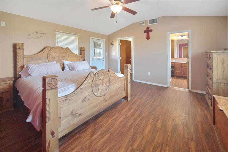 6551 Crooked Creek Road, Jacksboro TX 76458 - Photo 35