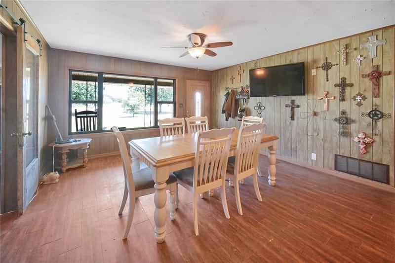 6551 Crooked Creek Road, Jacksboro TX 76458 - Photo 31