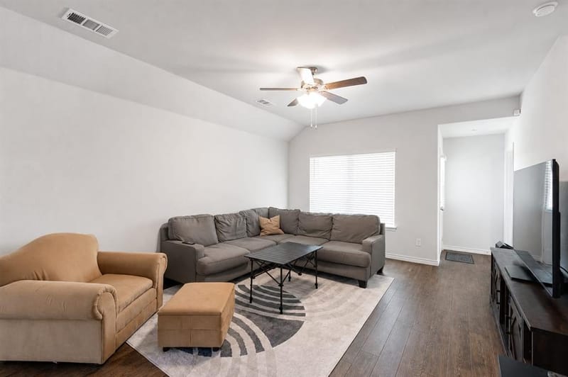 1137 Takeoff Avenue, Fort Worth TX 76131 - Photo 6