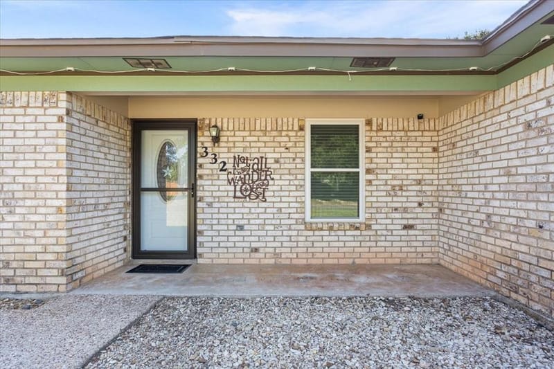 332 Bowie Lane, Hewitt TX 76643 - Photo 16