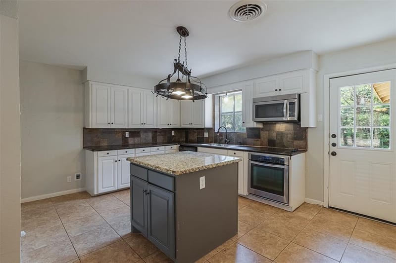4132 Middlebrook Road, Fort Worth TX 76116 - Photo 5