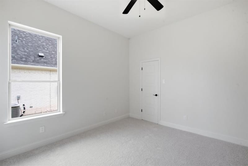 676 Jennings Lane, Azle TX 76020 - Photo 22