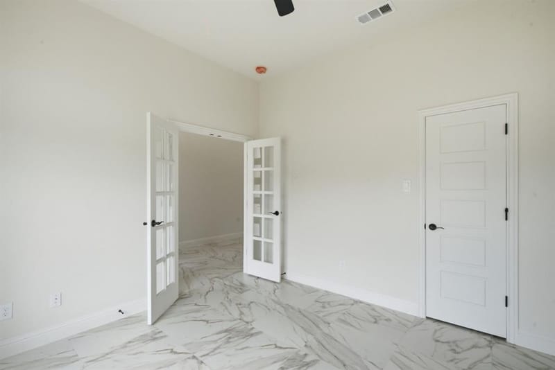 676 Jennings Lane, Azle TX 76020 - Photo 10