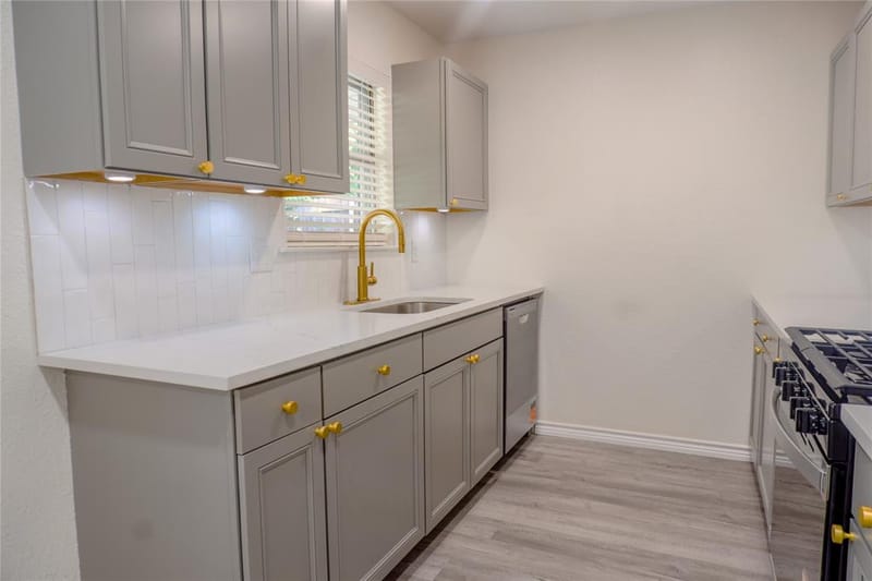 6608 Margaret Drive, Forest Hill TX 76140 - Photo 10