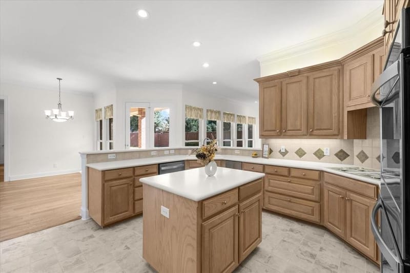 302 Skyline Drive, Trophy Club TX 76262 - Photo 20