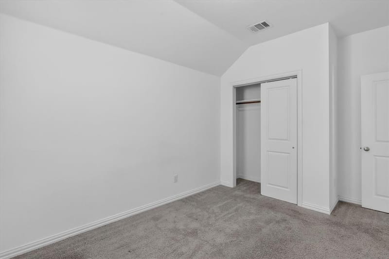 243 Woodson Street, Irving TX 75063 - Photo 13