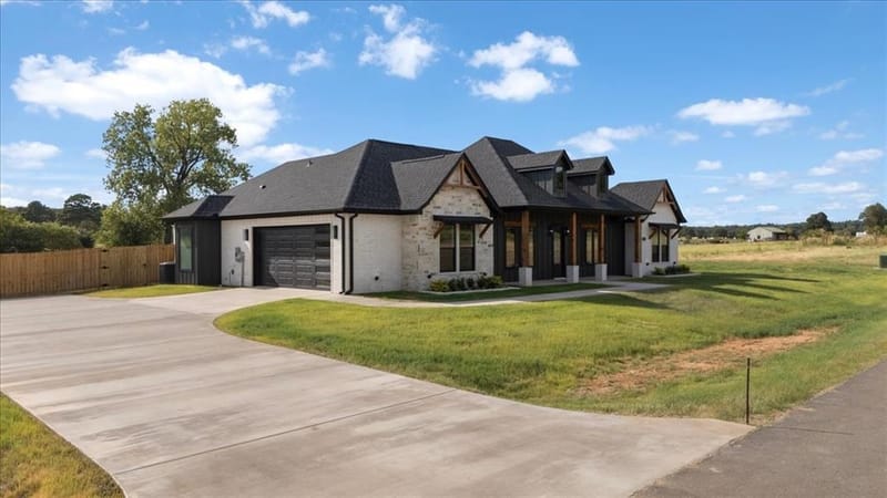 7727 Molina Drive, Tyler TX 75704 - Photo 3