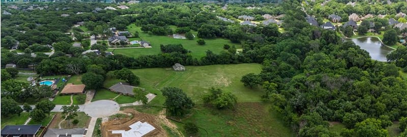 1215 Oakwood Trail, Southlake TX 76092 - Photo 2