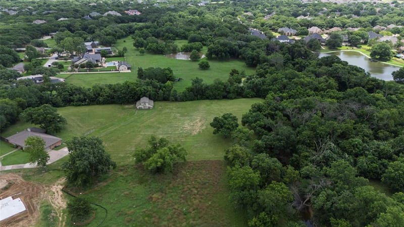 1215 Oakwood Trail, Southlake TX 76092 - Photo 13