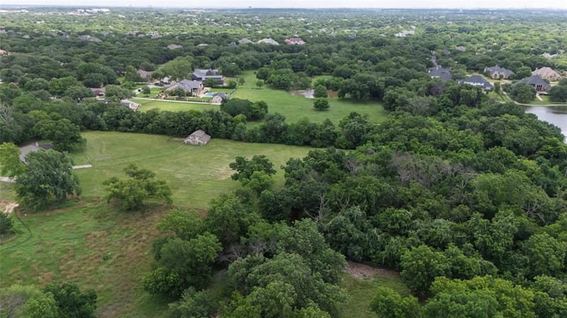 1215 Oakwood Trail, Southlake TX 76092 - Photo 12