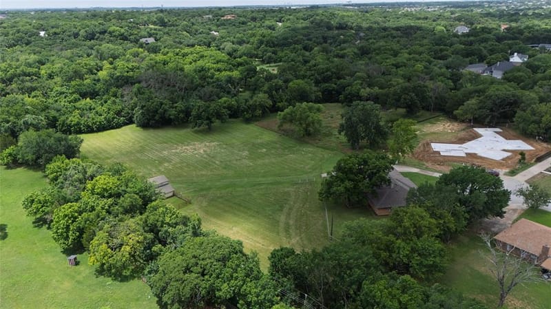 1215 Oakwood Trail, Southlake TX 76092 - Photo 8