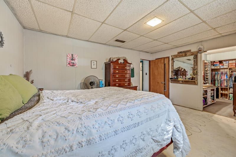 609 E Labadie Avenue, De Leon TX 76444 - Photo 18