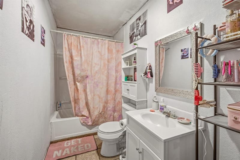 609 E Labadie Avenue, De Leon TX 76444 - Photo 15