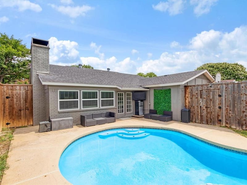 2922 Spring Brook Drive, Garland TX 75044 - Photo 33