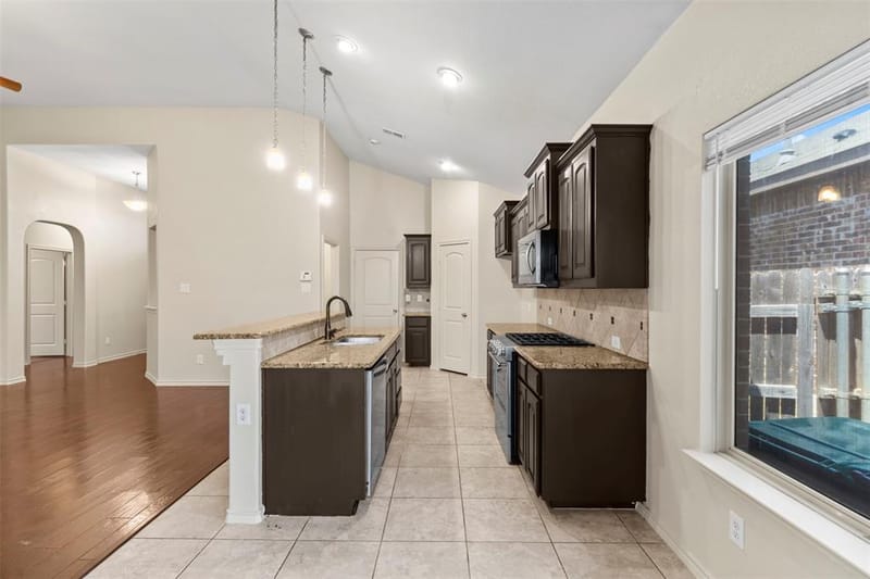 4809 Gunnison Drive, Denton TX 76208 - Photo 6