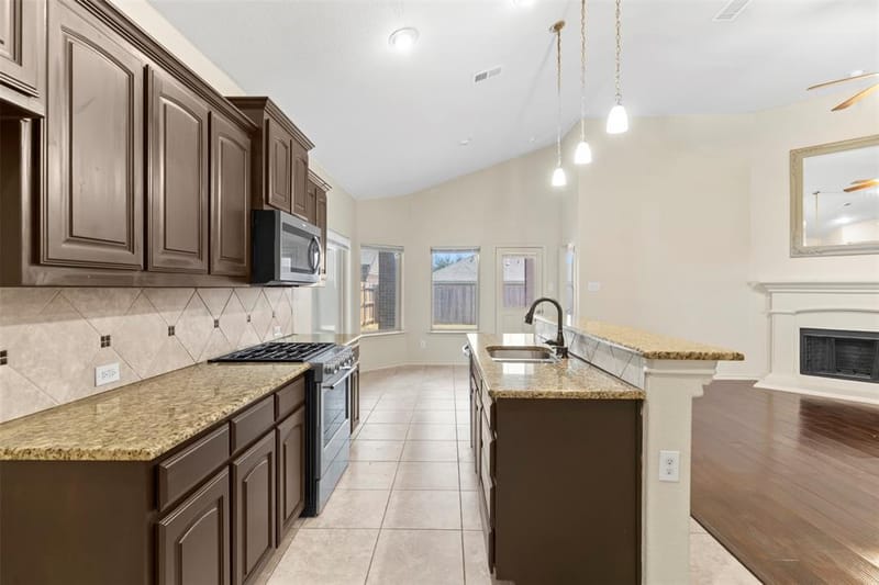 4809 Gunnison Drive, Denton TX 76208 - Photo 7