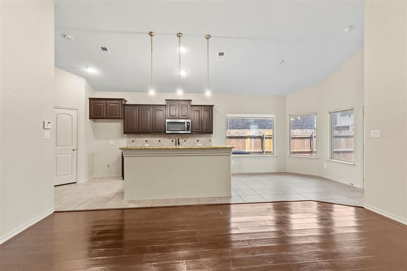 4809 Gunnison Drive, Denton TX 76208 - Photo 4