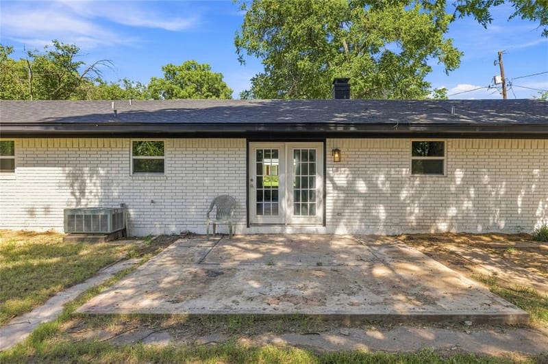 209 S Austin Street, De Leon TX 76444 - Photo 28