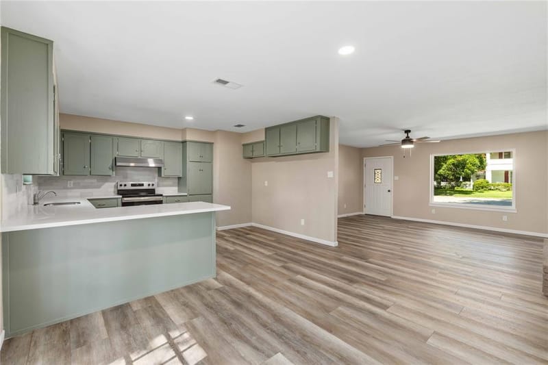209 S Austin Street, De Leon TX 76444 - Photo 9