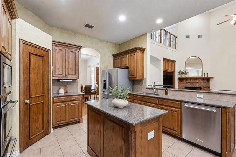 2004 Hayley Drive, Keller TX 76248 - Photo 10
