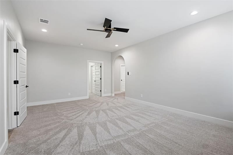 409 N Rogers Street, Waxahachie TX 75165 - Photo 27