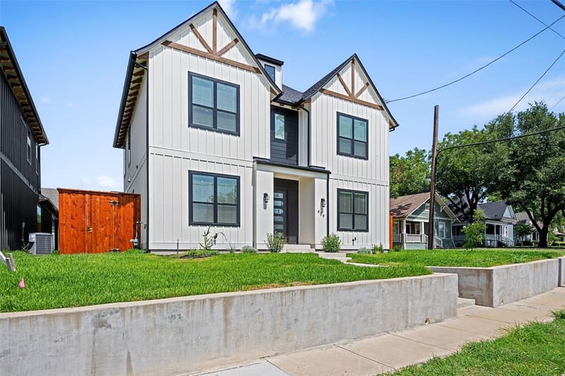 409 N Rogers Street, Waxahachie TX 75165 - Photo 3