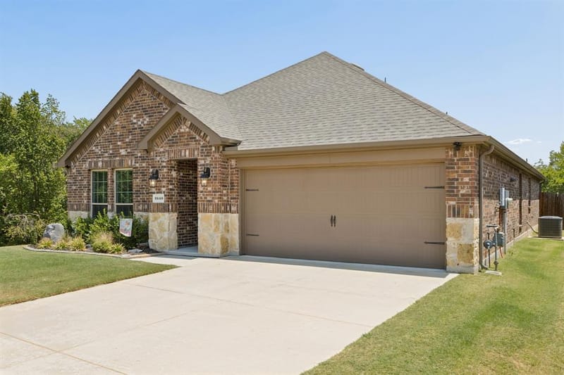 3440 Brady Starr Drive, Aubrey TX 76227 - Photo 2