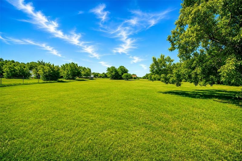 2102 Hill Top Circle, Weatherford TX 76085 - Photo 26