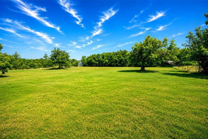 2102 Hill Top Circle, Weatherford TX 76085 - Photo 34