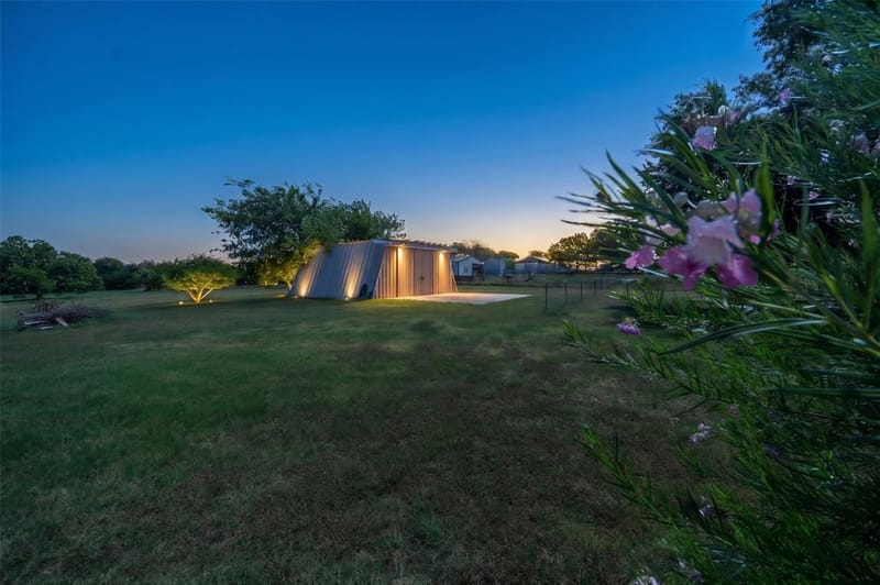 2102 Hill Top Circle, Weatherford TX 76085 - Photo 37