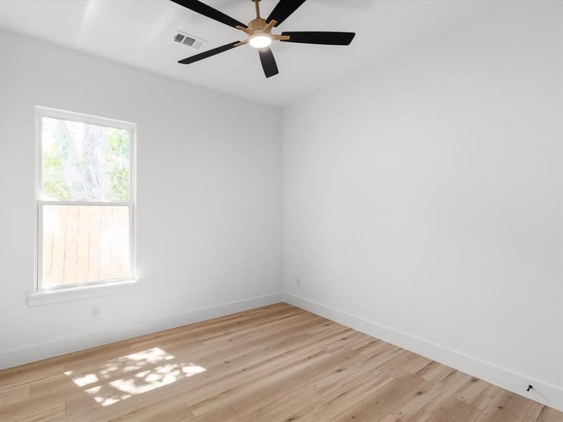 4233 Avenue H, Fort Worth TX 76105 - Photo 16