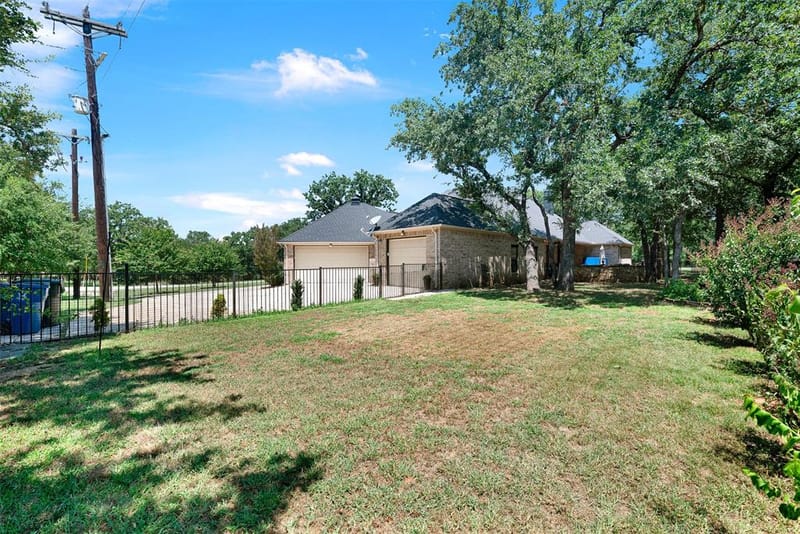 141 Birdie Drive, Lipan TX 76462 - Photo 29