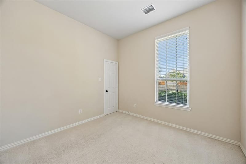 7701 Glenmere Trail, Sachse TX 75048 - Photo 13