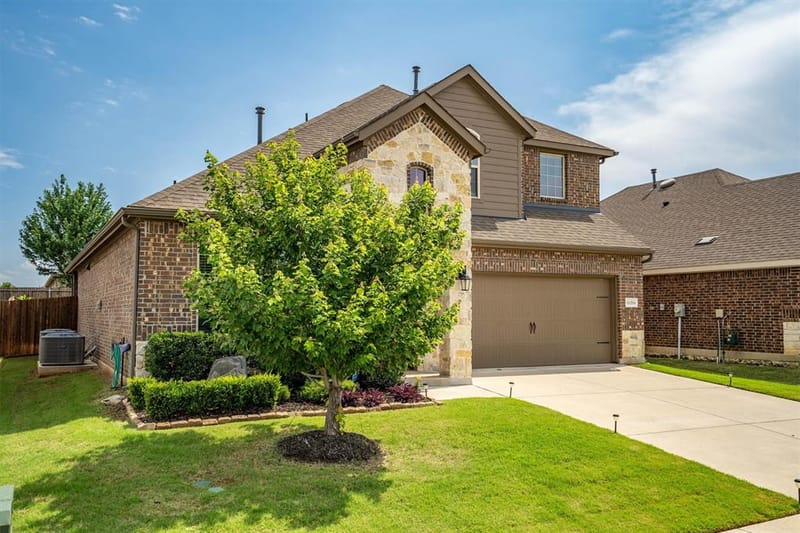 11204 Glover Lane, Aubrey TX 76227 - Photo 2