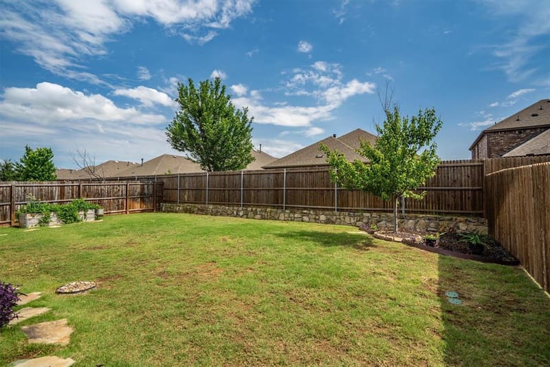 11204 Glover Lane, Aubrey TX 76227 - Photo 32