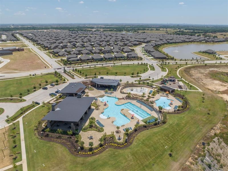 11204 Glover Lane, Aubrey TX 76227 - Photo 37