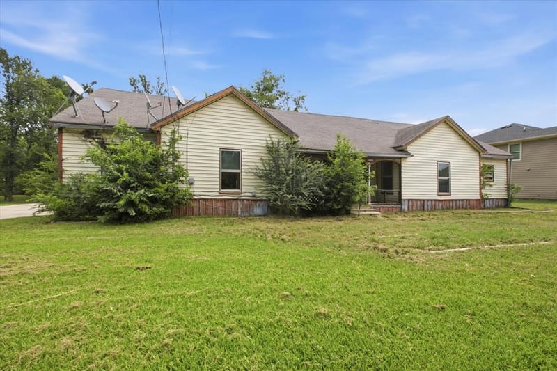 1626 Kennedy Street, Bonham TX 75418 - Photo 13