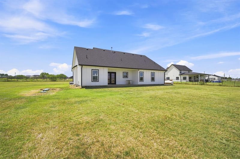 6020 Huckleberry Lane, Joshua TX 76058 - Photo 24