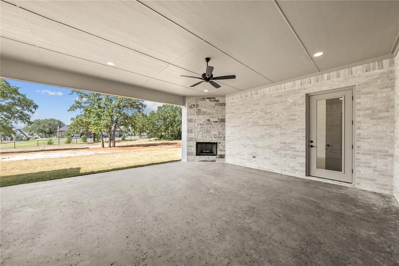 114 Red Bud Road, Boyd TX 76023 - Photo 28