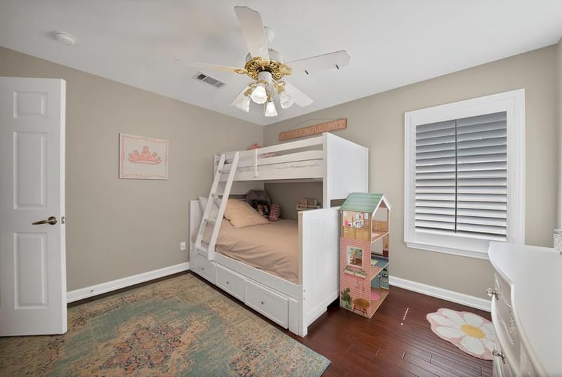 111 Honeysuckle Drive, Justin TX 76247 - Photo 29