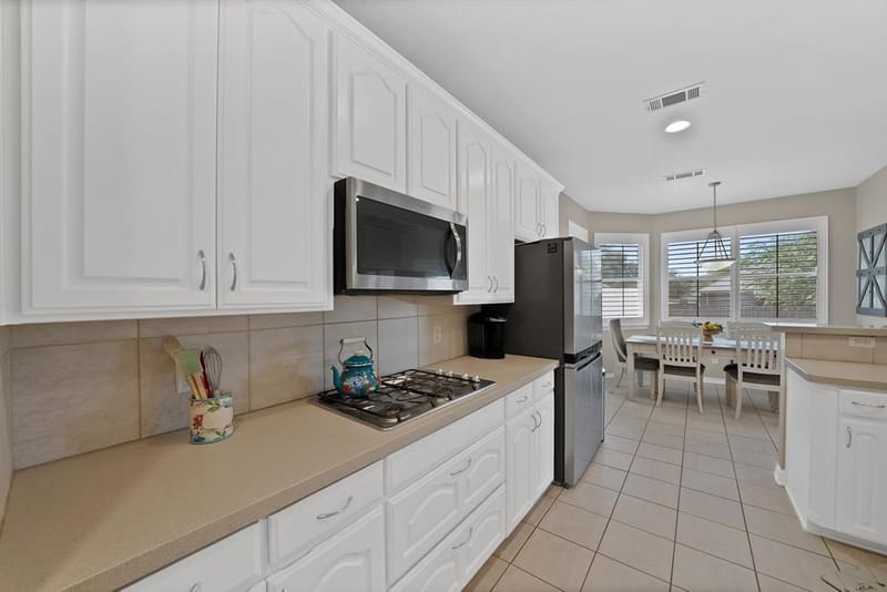 111 Honeysuckle Drive, Justin TX 76247 - Photo 21