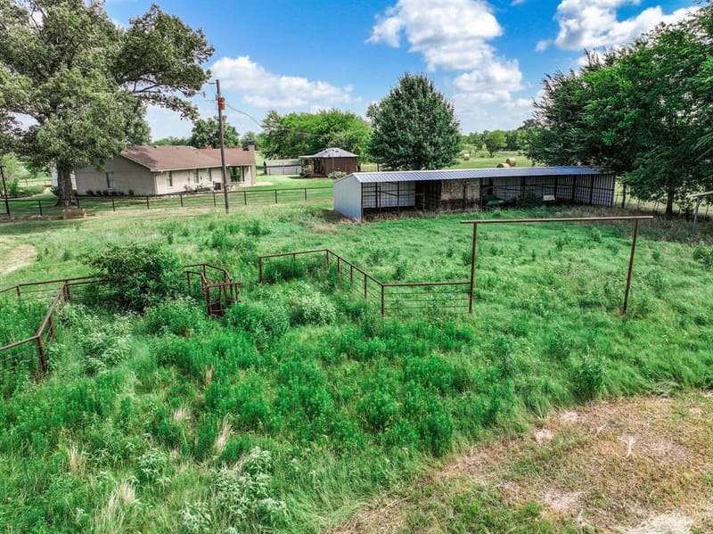8727 S Fm 69, Como TX 75431 - Photo 32