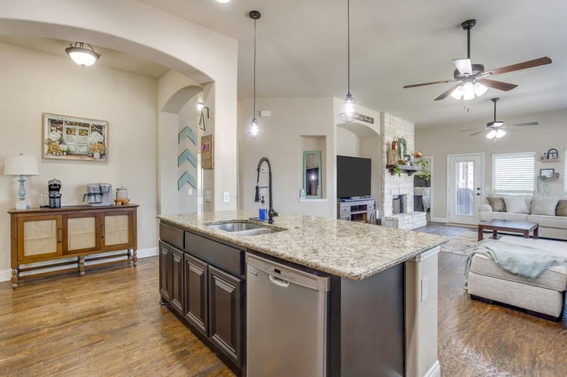 106 Hannah Court, Weatherford TX 76085 - Photo 16